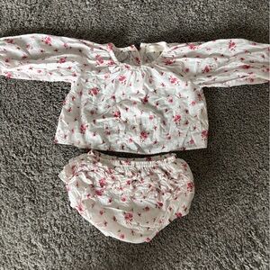 Loveshack fancy floral cotton peasant top with ruffle panties Infant 18-24